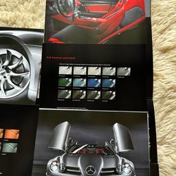 Mercedes Benz SLR Mclaren Roadster Handbook/manual.
Great condition. Posters / sample cards in separate cover. Main hardback book full of spec information. 2007