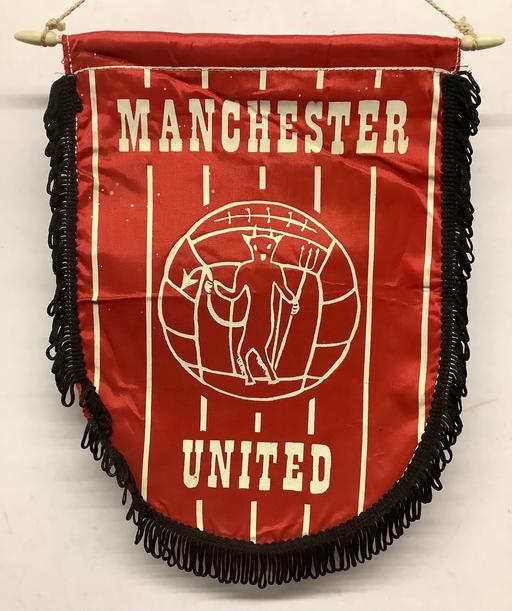 Buy & Sell Lancashire Blackburn with Darwen - Photos for Man Utd Vintage Football Pennant