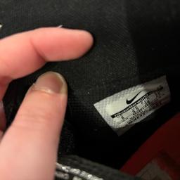 NIKE SPORTSWEAR
Sneaker 'AIR FORCE 1 07 MID' in schwarz kaum getragen 

Nur Abholung