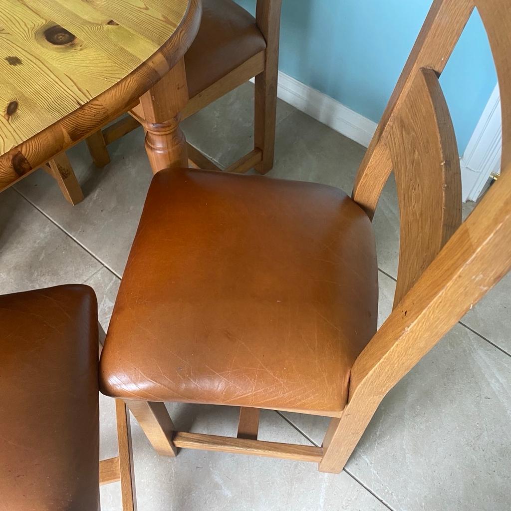 Pine dining table which extends from 4 seater to 6 seater and dismantles for easy transportation.

6 oak chairs with tan/brown leather seat
All in good condition. Selling due to kitchen renovation
Buyer to collect please
Will consider all reasonable offers