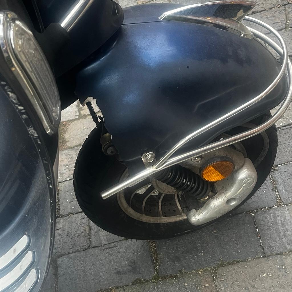 Looking to swap my lexmoto milano 125 for a geared bike. Its an alright moped got me to work and back for the last 2 months engines good breaks are good only faults are paintwork and seat scratched up and also has slight bent forks due to previous owner coming off it but it still works and runs fine. Have key and logbook for it. I tried a geared bike the other day and now i really want one make me an offer