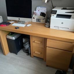 Large computer desk originally from Ikea. Beech colour. Drawers underneath not part of it but free if want them
Size 140 long 65 wide 73 tall
Only selling for space, due to size collection only