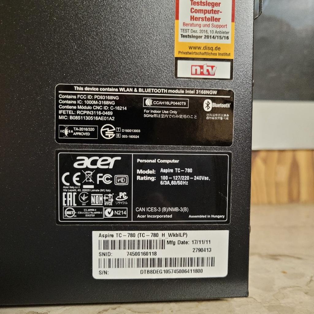 Verkaufe hier einen Acer Aspire TC-780 PC

-Prozessor: Intel Core i5 7400
-Grafikkarte: NVIDIA GeForce GTX1050 mit 2GB
-Festplatte: Keine verbaut!
-Arbeitsspeicher: 8GB DDR4
-Sonstiges: SD-Karten Slot, DVD Brennlaufwerk, WLAN und Bluetooth Modul

Achtung! In diesem PC ist keine Festplatte mehr verbaut! Der PC ist funktionstüchtig, benötigt zum Betrieb aber eine neue Festplatte + Windows 10!

Netzkabel ist mit dabei und auf Wunsch kann eine Tastatur mitverkauft werden.

Sonstige Details bitte aus