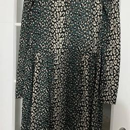 Brand new Zara dress without the tags. It is in the size S. I need it gone and I am selling it for £7. Please message me if you are interested or buy it now.