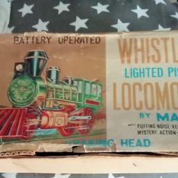 very old and rare train 
box damaged
doesn't work

may be able to fix it up or use it as decoration