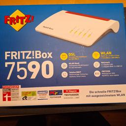 Fritzbox 7590 für DSL bis 300 MBit/s, WLAN Mesh, Telefon DECT. Hervorragende Leistung. 
Fritzbox mit allen Kabeln, so wie im Lieferumfang.
