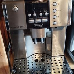 Verkaufe Kaffeevollautomat der Marke DeLonghi. Maschine kommt frisch vom Service.