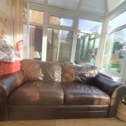 Leather sofa in good condition
