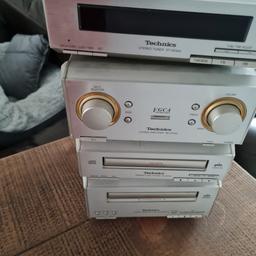 Technics 4 piece mini stereo with acoustic solutions speakers KA125.technics tuner,st-hd350,technics amplifier se-hd350,technics cd playersl-hd350 and technics stereo cassette deck rs-hd350all in excellent condition. Cracking sound.