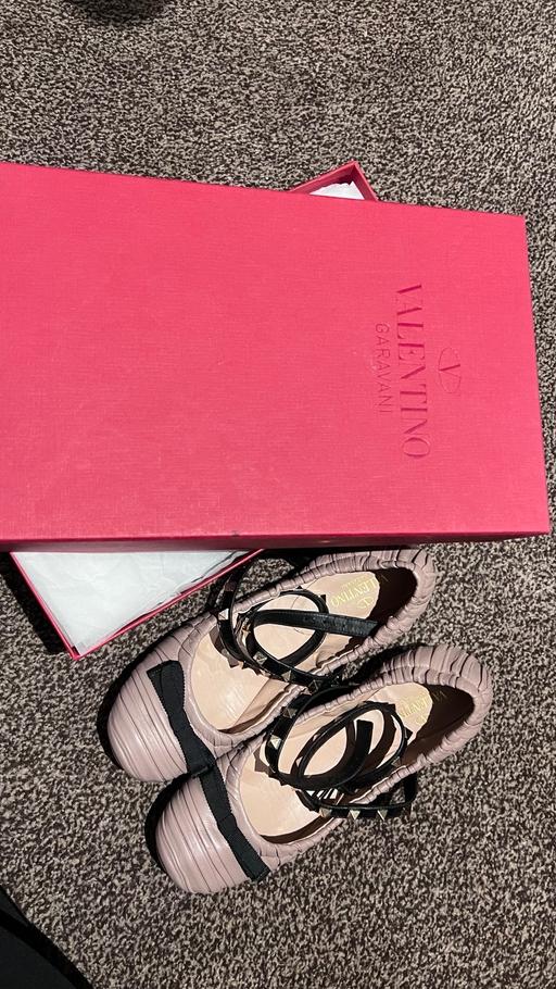 Buy & Sell West London - Photos for Valentino Garavani Ballerina