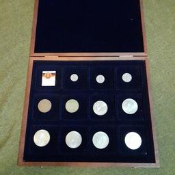 11 Münzen aus der DDR inklusive Sammlerbox

Privatverkauf mit Ausschluss von Garantie und Rücknahme!
Versand als Paket: 6€ oder Abholung.
Preis ist verhandelbar