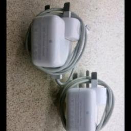 Hi, for sale 2x genuine Apple iPads/iPhone chargers in very good working condition 12W and 10W

£12 each or both for £20

Any questions feel free to ask.

Thanks for looking please check my other items for sale :)