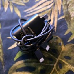 Hi, for sale genuine fast charger usb-c to usb-c in good working condition.
Any questions feel free to ask.

Thanks for looking and please check my other items for sale 👍