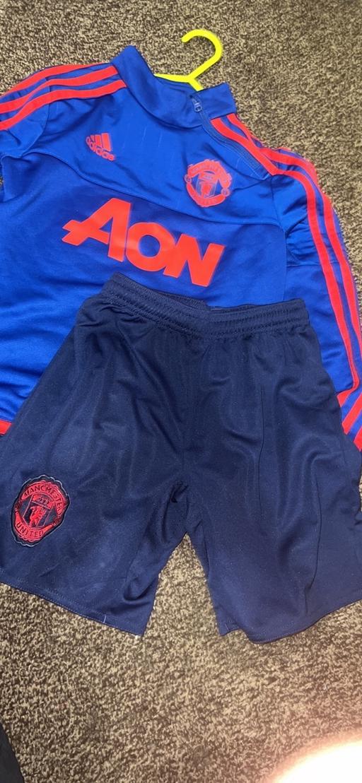 Buy & Sell Greater Manchester Oldham - Photos for Manchester United Football kit