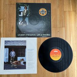 Gilbert O'Sullivan - Life & Rhymes LP  von 1982 CBS Records
Vinyl : very good
Cover: good


Privatverkauf, keine Garantie,keine Rücknahme, Nichtraucherhaushalt