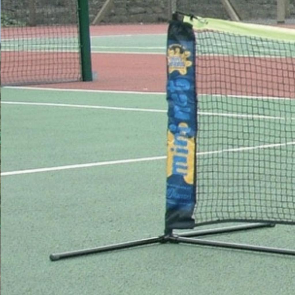 this is brand new , full set up tennis court, foldaway tennis court which can put up in minutes and break down to takeaway.
see pictures how he looks like and as full instructions aswell to set up
pick up from n15 5rg