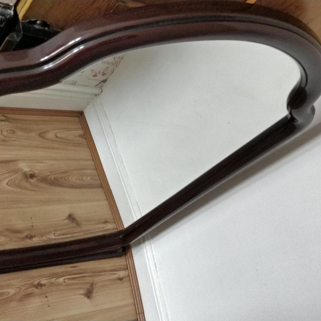 In very good condition mirror. Beautiful design wooden mirror. Width 108.5cm 42 inches. Length 74cm 29.3 inches
