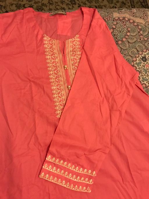 Buy & Sell East London All Saints - East London - Photos for Khaaadi suit