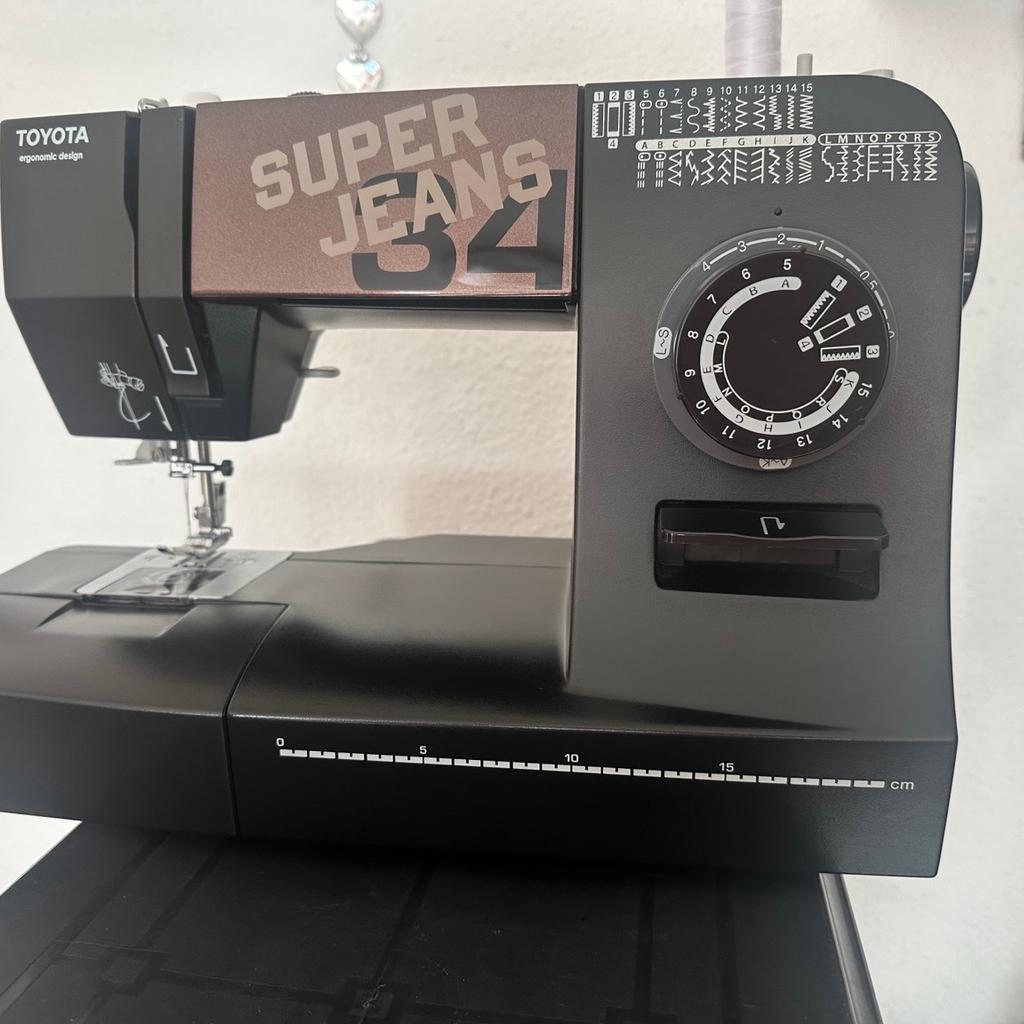 Toyota Super Jeans Nähmaschine ! wie neu ! in 91550 Dinkelsbühl für 130,00 € zum Verkauf Shpock DE