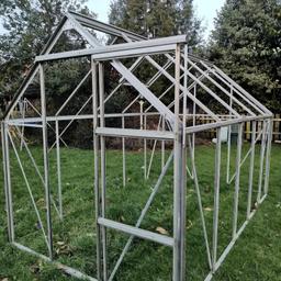 Greenhouse 6ft 2In wide by 6ft 8In tall and 10ft 4 In long
Strips down in 30 mins to sections that can be carried on roof rack or small trailer
4 in to gutter so would look good on a timber or brick base
Complete bar a glass Payne or 2