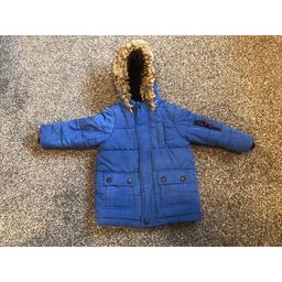 Baby Boy Blue Mothercare Coat 6/9.

Pet and smoke free home

Good used condition
