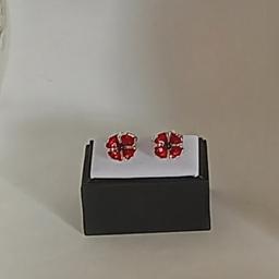 Brand new boxed poppy cufflinks. Gift for all occasions.