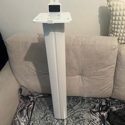 Sonos Play 5 stand in white.

CASH ON COLLECTION 

Please feel free to take a look at my other items