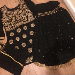 Heavy embroidery Outfit as shown
Very good condition
Fits into size 10-12
Available in BLACK (Chest approx 40)
Top Length approx 34
Bottom Length approx 43-44

QUICK SALE
ONLY POSTING OUT

PRICE £60