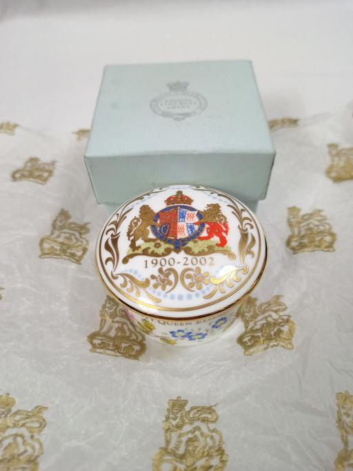 Buy & Sell West Midlands Birmingham - Photos for THE ROYAL COLLECTION ENGLISH FINE BONE CHINA.