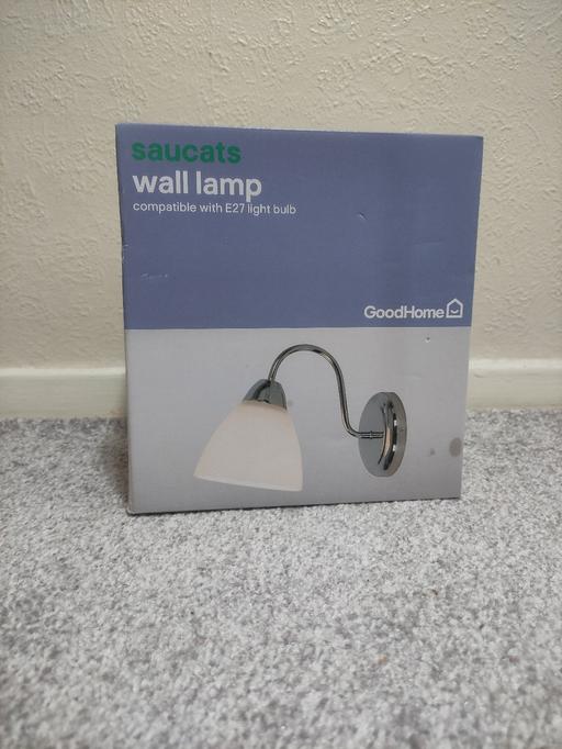 Buy & Sell West Northamptonshire Semilong - West Northamptonshire - Photos for Brand new wall lamp