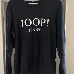 Biete hier einen selten getragenen Sweater von Joop! Jeans in Größe M an. Neupreis lag bei 80€. Er hat keinerlei Flecken oder ähnliches. Versand ist gegen einen Aufpreis von 4€ als Päckchen möglich. Bei weiteren Fragen, schreiben Sie mich gerne an.