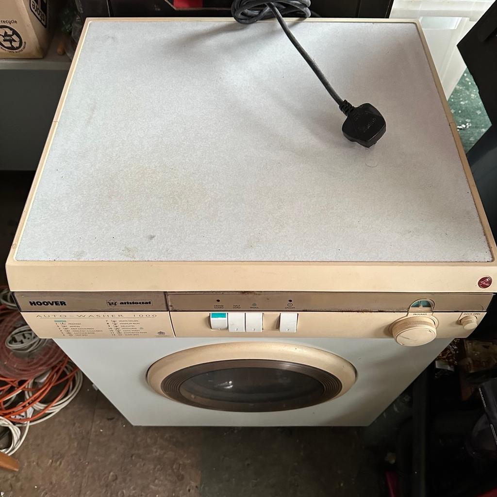 Vintage Hoover Washing machine , 1000spin , as gone cream , can be delivered locally for a charge , 07784859403
