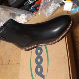 new pair of black pod ladies ankle boots size 40 uk  7.
pick up area birstall