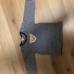 Longshirt Steiff
Größe: 80
Farbe: schwarz grau gestreift
