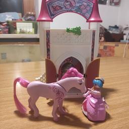 Playmobil Schloss mit Prinzessin und Pferd