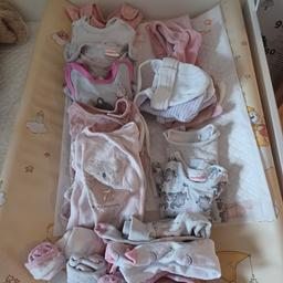 Verkaufe Babykleidung für Mädchen Größe 50