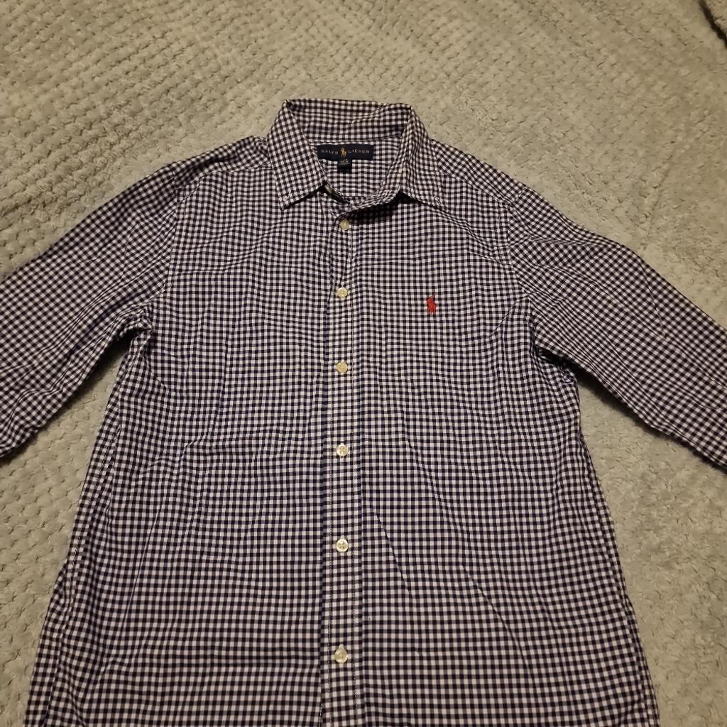 Hi

Selling this fab and very trendy Boys Ralph Lauren Blue Check Shirt with classic small pony logo to the chest. Size Large (14-16 years). Originally cost £75 from House of Fraser.

Only worn Once so its like new in excellent condition with plenty of wear left in it still.

Very smart to wear to parties or any other event.

Grab a fantastic bargain now

Comes from non smoking and pet free household

Please see my other items aswell.

Thanks