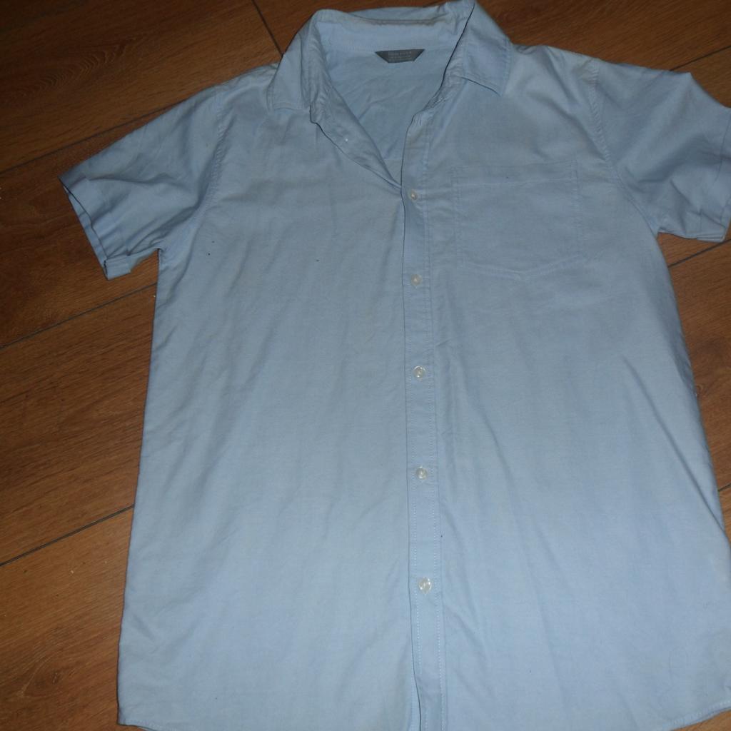 a light blue shirt never been worn age 14-15 years, 178cm. pick up from m40 1ns or £3.49 delivery