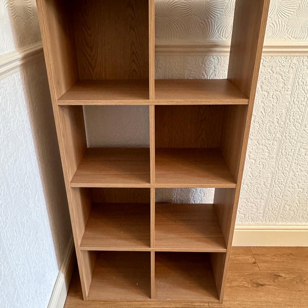 Wooden display unit
Like new