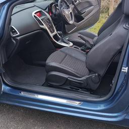 Vauxhall Astra 3 door Automatic.This car is neat,clean and runs smoothly.Its a 1.6 and is very fuel efficient.The interior is amazing and looks impeccable.Engine is clean.