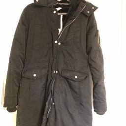 Women’s winter coat. Used maybe once so as good as new