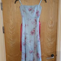 Debut Dress
Size 8
Same Day Posting
Happy To Post
Or Deliver Local For Fuel