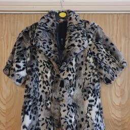 River Island 
Jacket
Size 10
Same Day Posting
Happy To Post
Or Deliver Local For Fuel