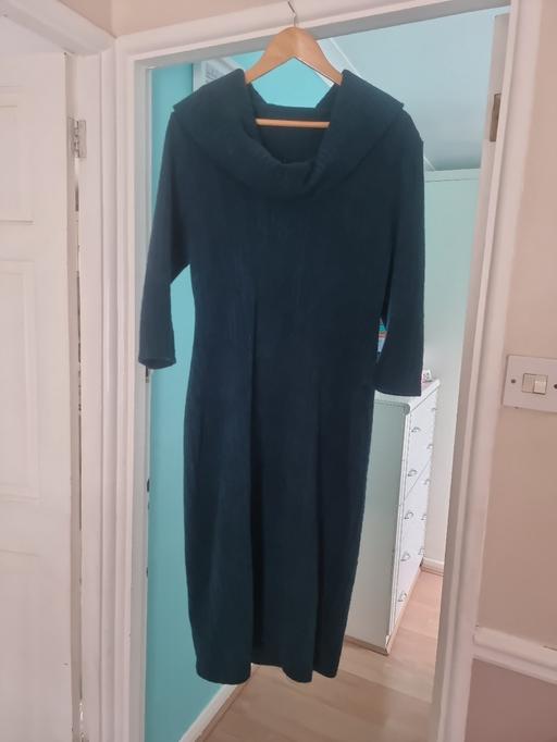 Buy & Sell Barking and Dagenham Dagenham - Barking and Dagenham - Photos for Ladies Deep green dress