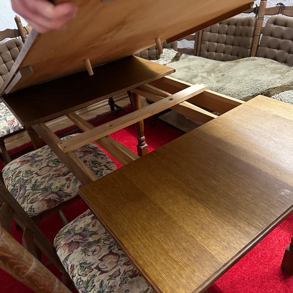 Sitzecke Holzmöbel Eckbank mit Tisch ausziehbar
Super Zustand
Abzuholen in Groß-Gerau Berkach
Keine Garantie und kein Umtauschrecht!