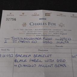 Boxed/Charles Fox Bournemouth
Warranty
Bought as a present for someone and changed my mind
Baraka Bracelet Black Fabric With Gold & Allen Diamond Beads
Grab yourself this bargain,I also have another listed