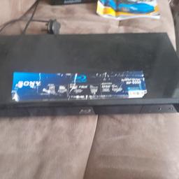 sony blu Ray player with remote and original batteries.

got it for Christmas used it once

open to offers

BDP-S550