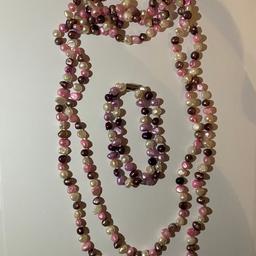 Mixed coloured pearl effect necklace with matching bracelet
