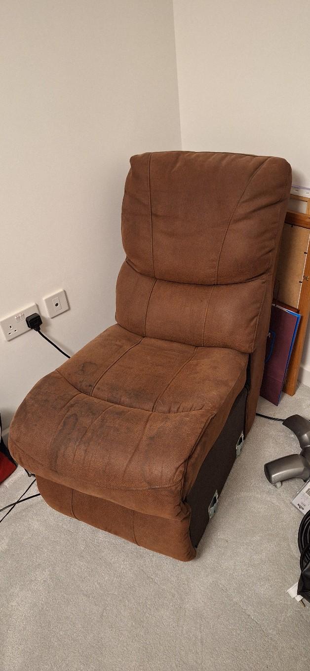 3 and 2 Seater Brown Recliner Sofas in ME16 Maidstone for £80.00 for