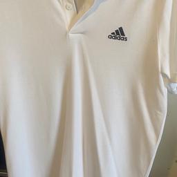 Mens new without tabs polo
Top size small
